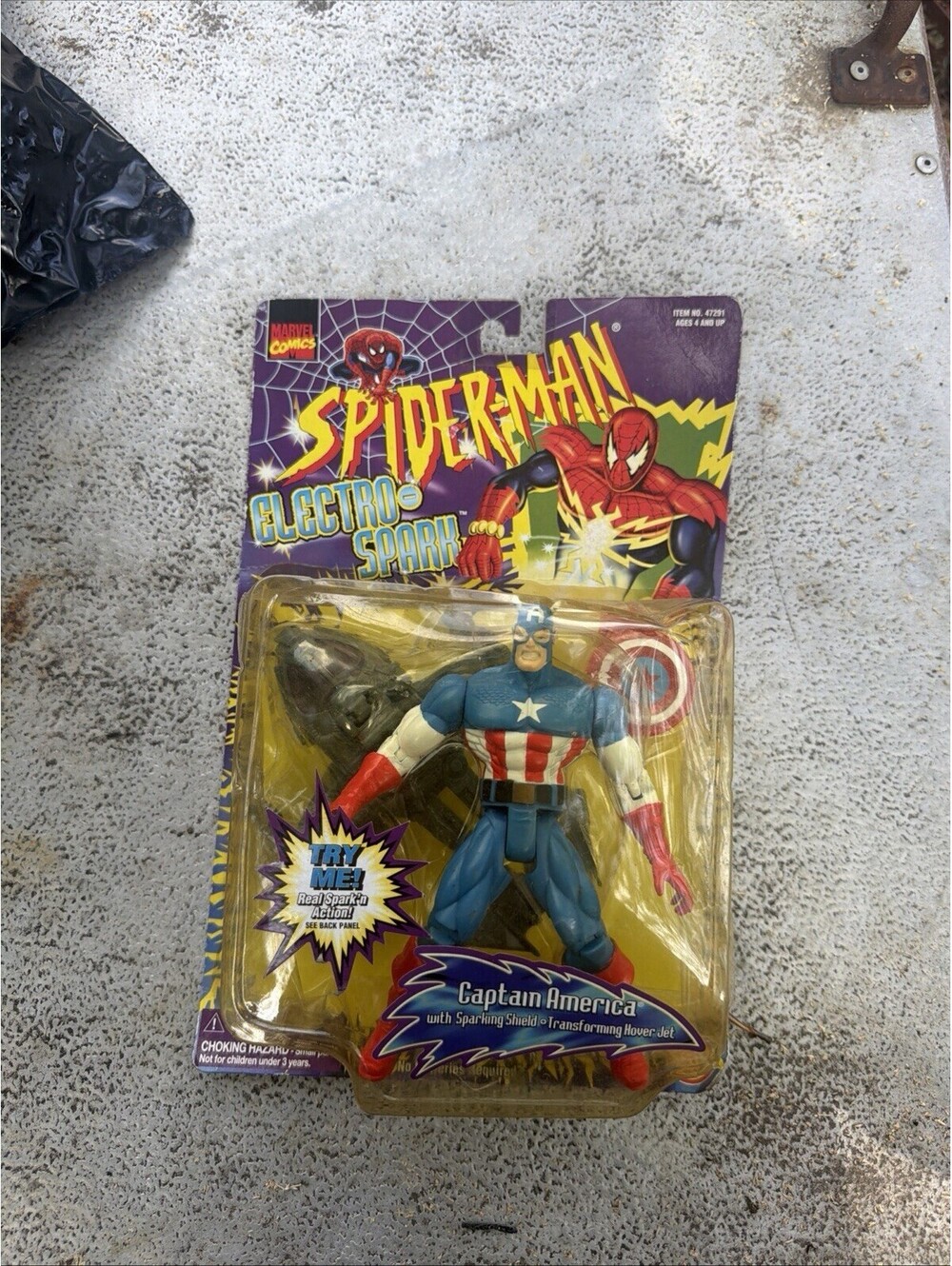 VINTAGE MARVEL SPIDER-MAN ELECTRO SPARK CAPTAIN AMERICA NEW  TOYBIZ 1997